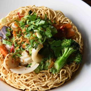 Crispy Egg Noodles